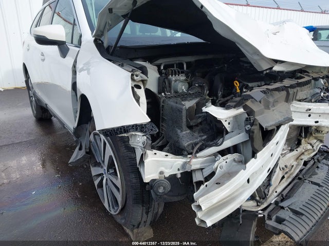 4S4BSANC6K3258029 Subaru Outback 2.5i Limited