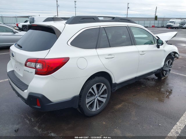 4S4BSANC6K3258029 Subaru Outback 2.5i Limited