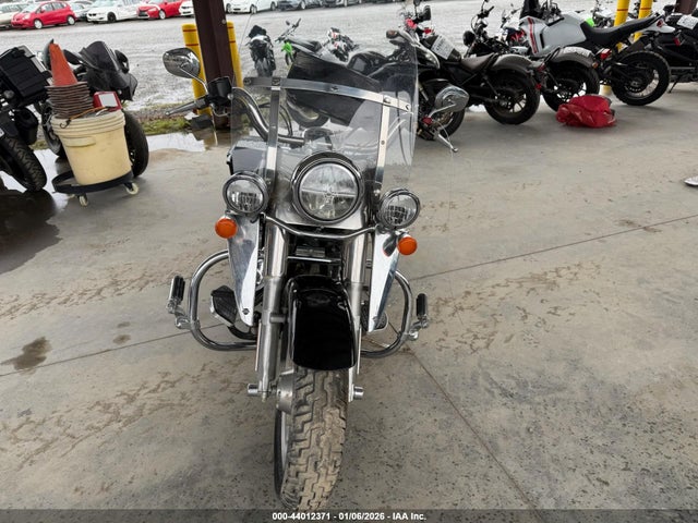 2018 HARLEY-DAVIDSON FLHTK 1HD1KED14JB642031 Photo 4