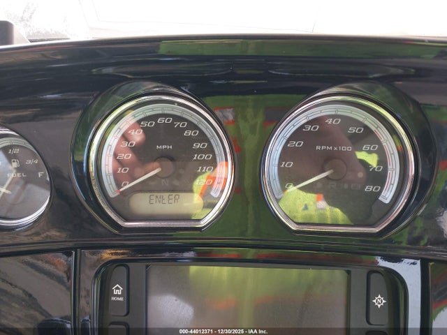 2018 HARLEY-DAVIDSON FLHTK 1HD1KED14JB642031 Photo 6