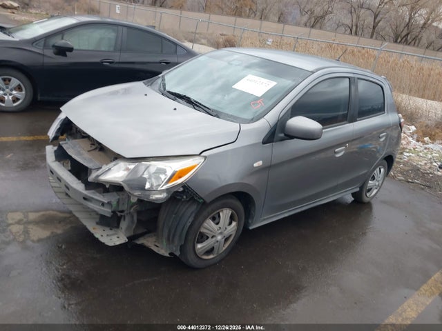 ML32AUHJ9MH004262 Mitsubishi Mirage Carbonite Edition/es/le