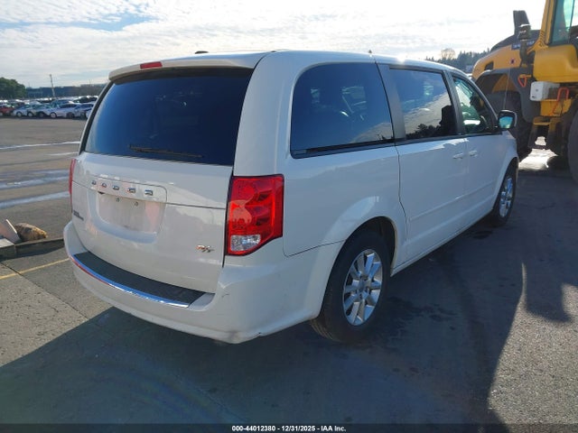 2013 Dodge Grand Caravan R/t მანქანა იყიდება აუქციონზე, vin: 2C4RDGEG2DR752577, აუქციონის ნომერი: 44012380