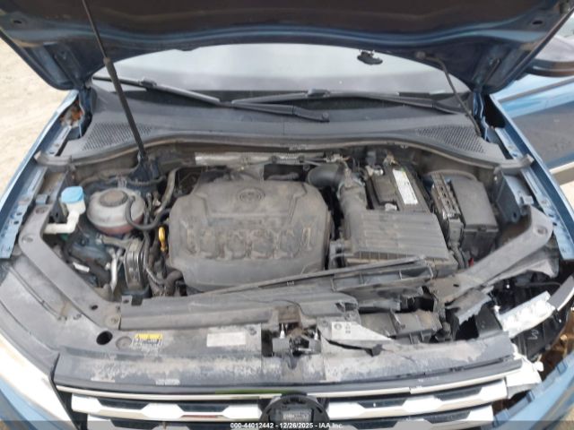 2018 VOLKSWAGEN TIGUAN 3VV3B7AXXJM083870 Photo 9