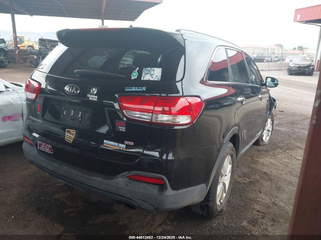 5XYPG4A32GG093537 KIA Sorento 2.4l Lx
