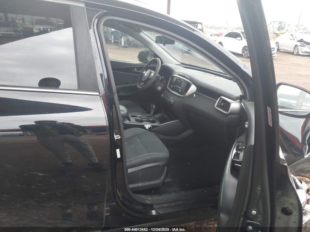 5XYPG4A32GG093537 KIA Sorento 2.4l Lx