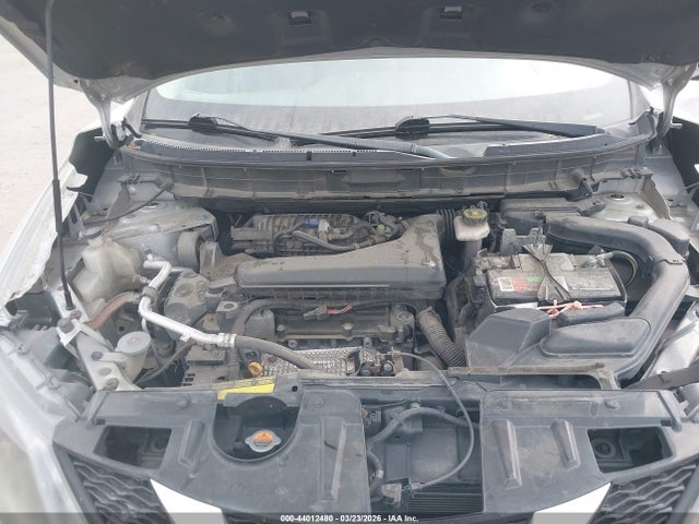 KNMAT2MV6FP504565 Nissan ROGUE SV