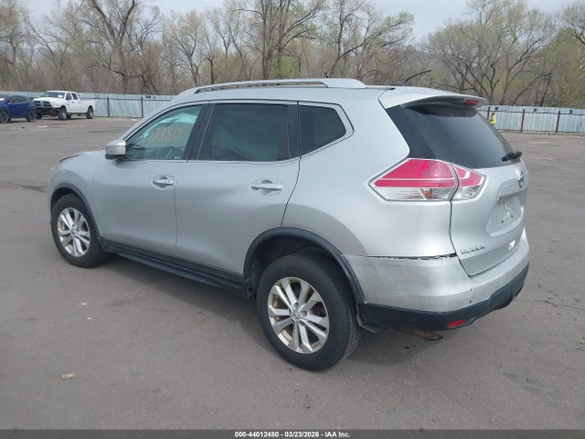 KNMAT2MV6FP504565 Nissan ROGUE SV