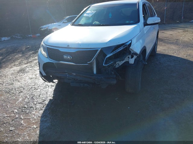 5XYKT3A65EG523214 KIA SORENTO LX