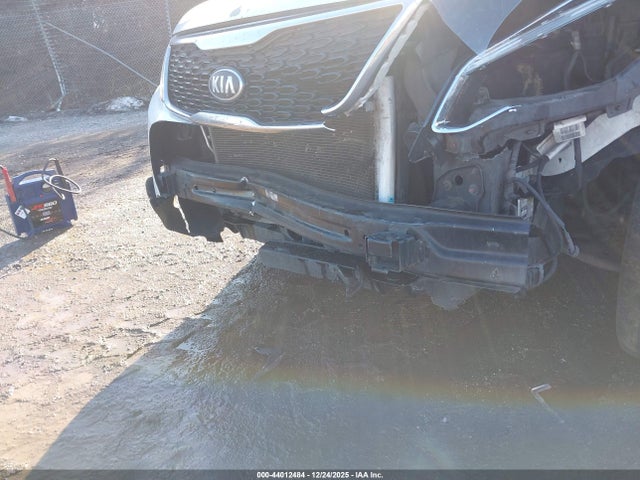 5XYKT3A65EG523214 KIA SORENTO LX