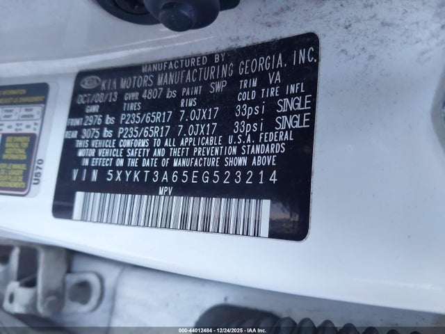 5XYKT3A65EG523214 KIA SORENTO LX