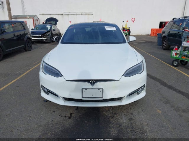 Tesla Model S 100d/75d/p100d 2018 5YJSA1E22JF277192 Image 13