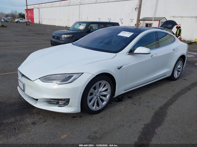 2018 TESLA MODEL S 5YJSA1E22JF277192 Photo 1