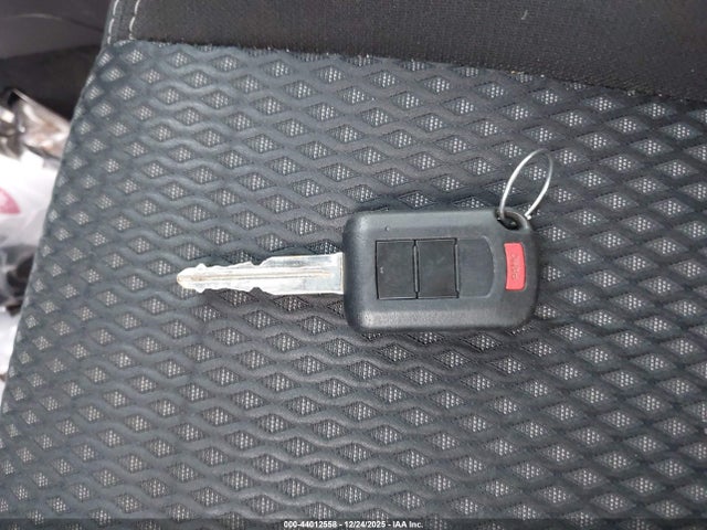 2020 MITSUBISHI OUTLANDER JA4AD2A35LZ016699 Photo 10