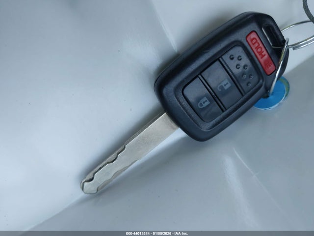 3HGGK5H48KM746890 Honda FIT LX