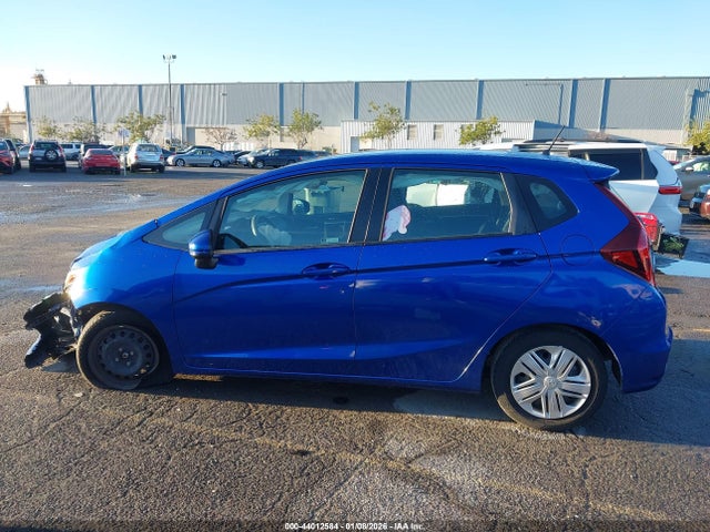 3HGGK5H48KM746890 Honda FIT LX