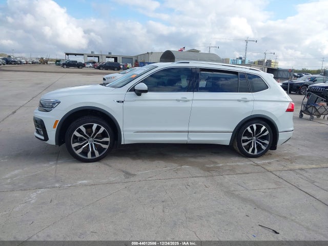 44012586 :رقم المزاد ، 3VV4B7AX4LM178786 vin ، 2020 Volkswagen Tiguan 2.0t Sel Premium R-line مزاد بيع