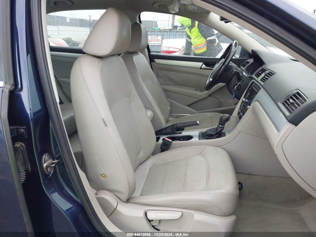Продажа на аукционе авто 2013 Volkswagen Passat 2.0l Tdi Se, vin: 1VWBN7A33DC087082, номер лота: 44012598
