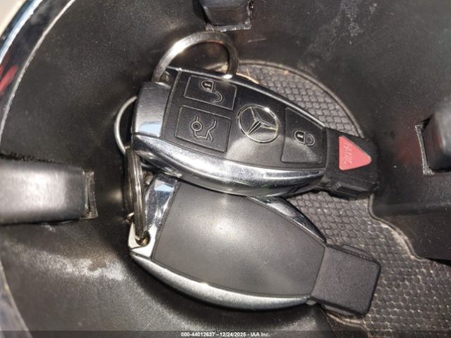 2013 MERCEDES-BENZ E 350 WDDKK5KF7DF184136 Photo 10