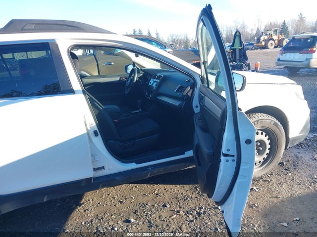 Subaru Outback 2.5i Premium 2018 4S4BSAFC6J3276186 Image 5