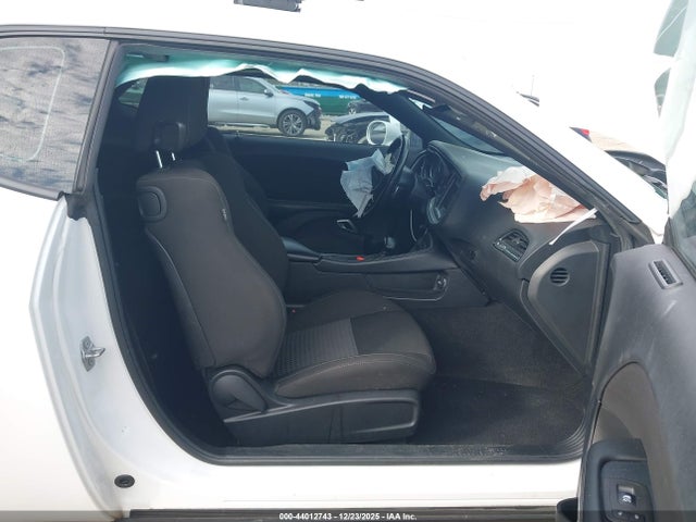 2022 DODGE CHALLENGER 2C3CDZJG6NH230053 Photo 4