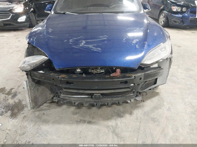2015 TESLA MODEL S 5YJSA1S29FF095047 Photo 5