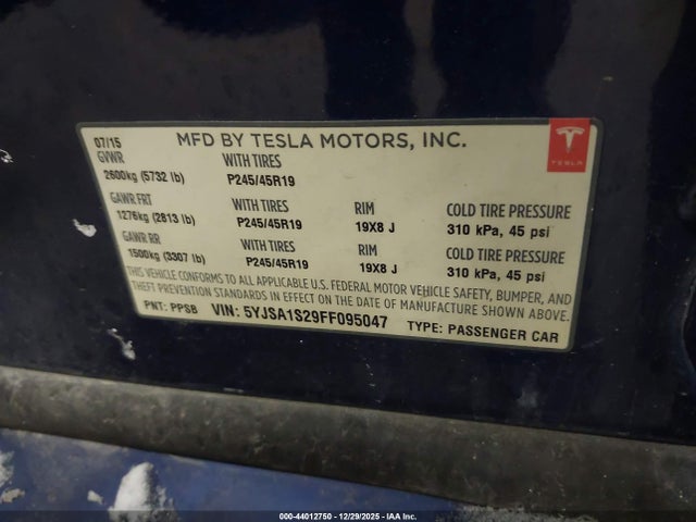 2015 TESLA MODEL S 5YJSA1S29FF095047 Photo 8