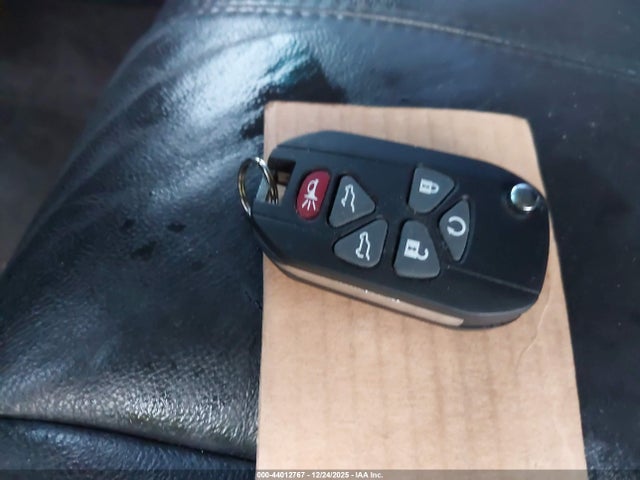 44012767 :رقم المزاد ، 1GNFK16367J405884 vin ، 2007 Chevrolet Suburban 1500 Lt مزاد بيع