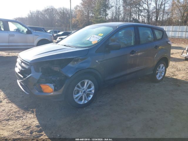 2017 FORD ESCAPE 1FMCU0F71HUD81413 Photo 1