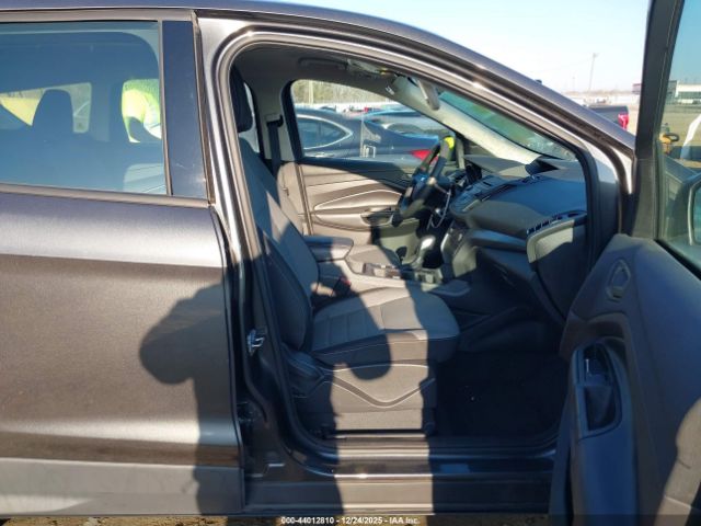 2017 FORD ESCAPE 1FMCU0F71HUD81413 Photo 4