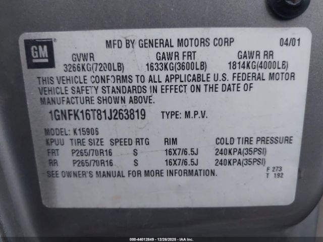 2001 CHEVROLET SUBURBAN 1500 1GNFK16T81J263819 Photo 8