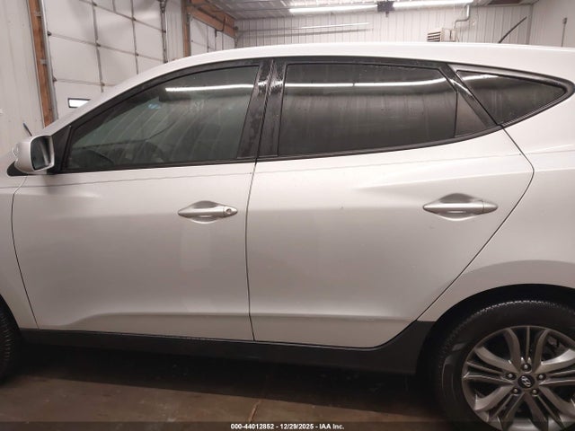 Продаж на аукціоні авто 2015 Hyundai Tucson Gls, vin: KM8JT3AF7FU965113, номер лоту: 44012852
