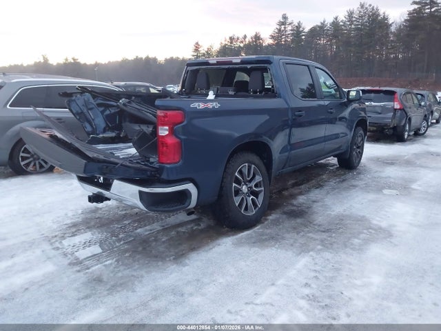 3GCPDKEK5NG562388 Chevrolet Silverado 1500 4wd Short Bed Lt With 2fl