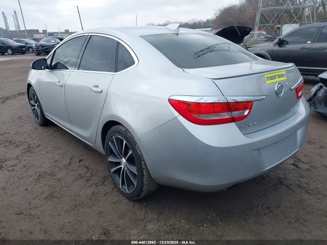 Продажа на аукционе авто 2017 Buick Verano Sport Touring, vin: 1G4PR5SK5H4102460, номер лота: 44012862