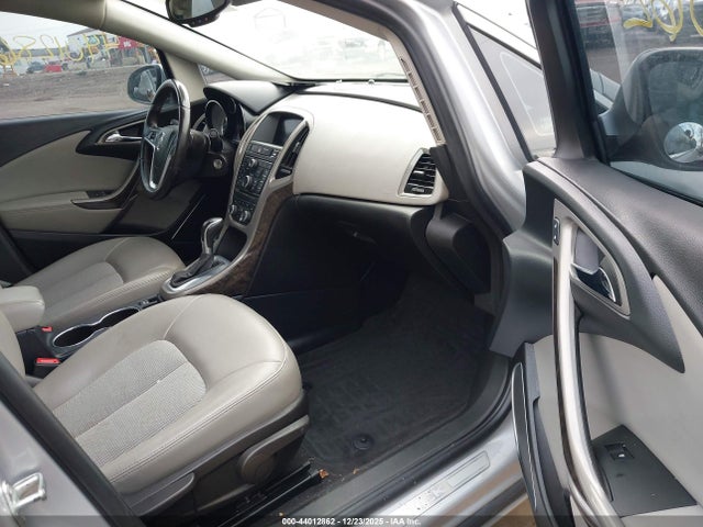 Продажа на аукционе авто 2017 Buick Verano Sport Touring, vin: 1G4PR5SK5H4102460, номер лота: 44012862