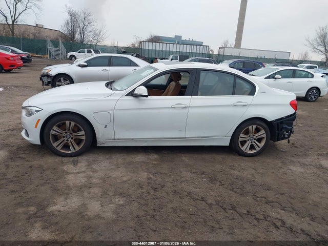 BMW 330e Iperformance 2018 WBA8E1C50JA178114 Image 14