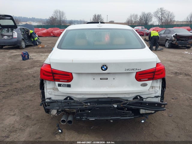 BMW 330e Iperformance 2018 WBA8E1C50JA178114 Image 16