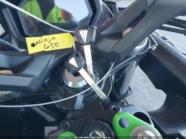 Kawasaki Ex650 P 2025 ML5EXEP15SDAF1608 Image 11