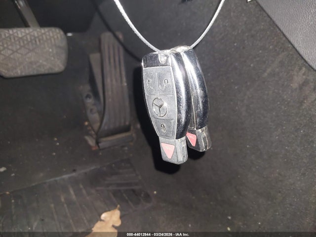 44012944 :رقم المزاد ، WDDHH8JB4DA769570 vin ، 2013 Mercedes-benz E 350 4matic مزاد بيع