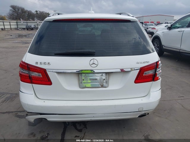 44012944 :رقم المزاد ، WDDHH8JB4DA769570 vin ، 2013 Mercedes-benz E 350 4matic مزاد بيع