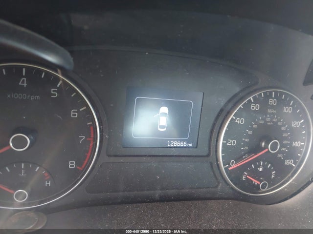 2018 Kia Optima Ex მანქანა იყიდება აუქციონზე, vin: 5XXGU4L31JG185563, აუქციონის ნომერი: 44012950