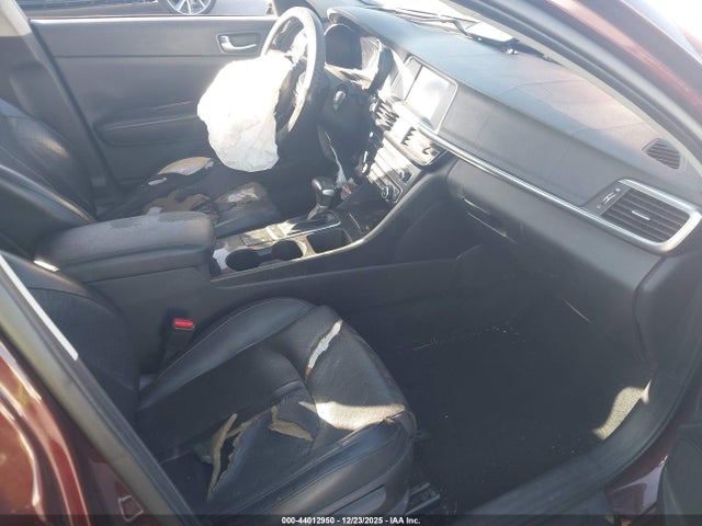 2018 Kia Optima Ex მანქანა იყიდება აუქციონზე, vin: 5XXGU4L31JG185563, აუქციონის ნომერი: 44012950