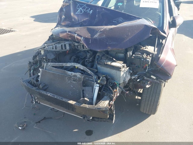 2018 Kia Optima Ex მანქანა იყიდება აუქციონზე, vin: 5XXGU4L31JG185563, აუქციონის ნომერი: 44012950