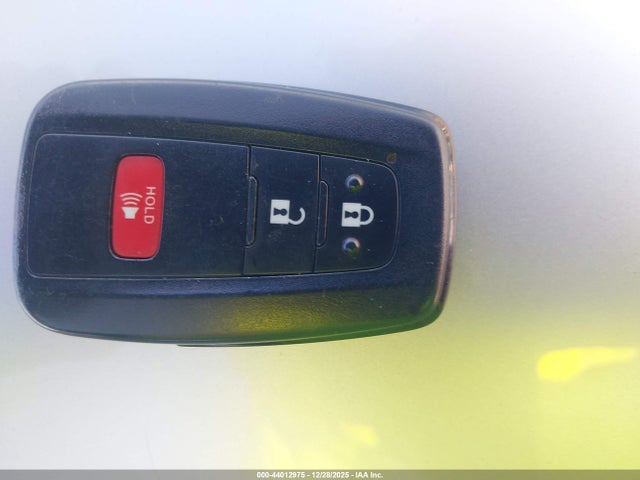 JTDKAMFU9N3190118 Toyota PRIUS XLE