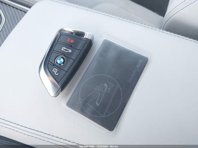 44012995 :رقم المزاد ، WBS43AY01RFS41684 vin ، 2024 Bmw M3 Competition Xdrive مزاد بيع