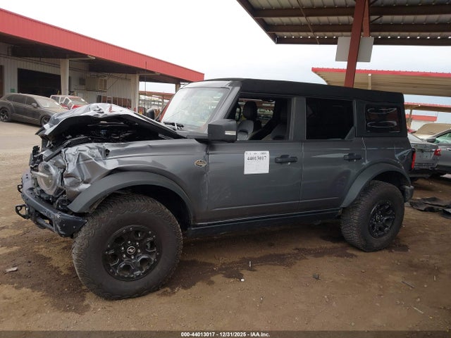 Ford Bronco Wildtrak 2023 1FMEE5DP7PLC01071 Image 14