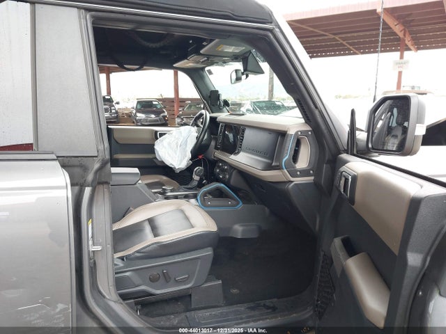 2023 FORD BRONCO 1FMEE5DP7PLC01071 Photo 4