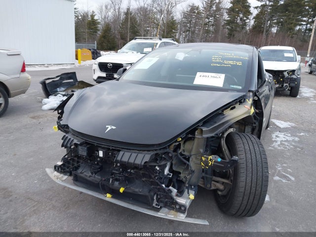 Продаж на аукціоні авто 2018 Tesla Model 3 Long Range/performance, vin: 5YJ3E1EBXJF068386, номер лоту: 44013065
