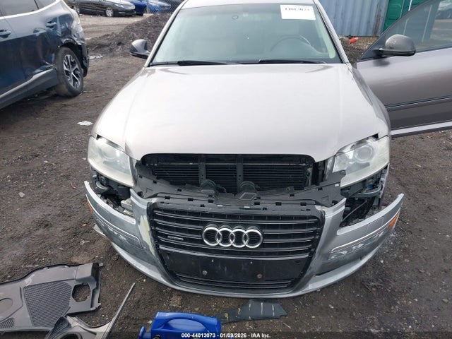 2010 AUDI A8 L WAURVAFA8AN005690 Photo 5