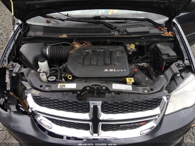 44013076 :رقم المزاد ، 2C4RDGBG7DR642158 vin ، 2013 Dodge Grand Caravan Se مزاد بيع