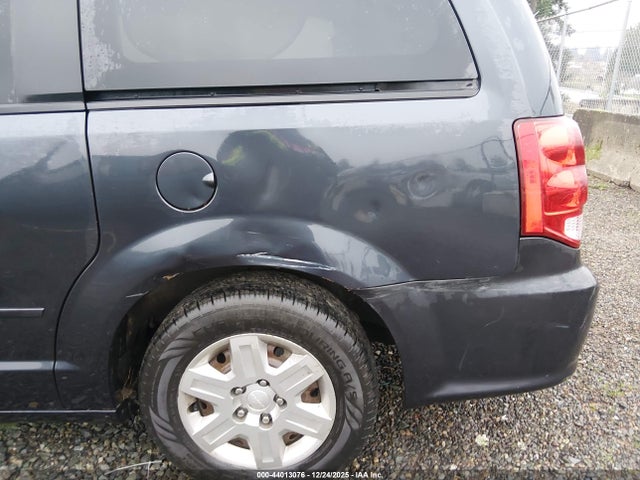 44013076 :رقم المزاد ، 2C4RDGBG7DR642158 vin ، 2013 Dodge Grand Caravan Se مزاد بيع
